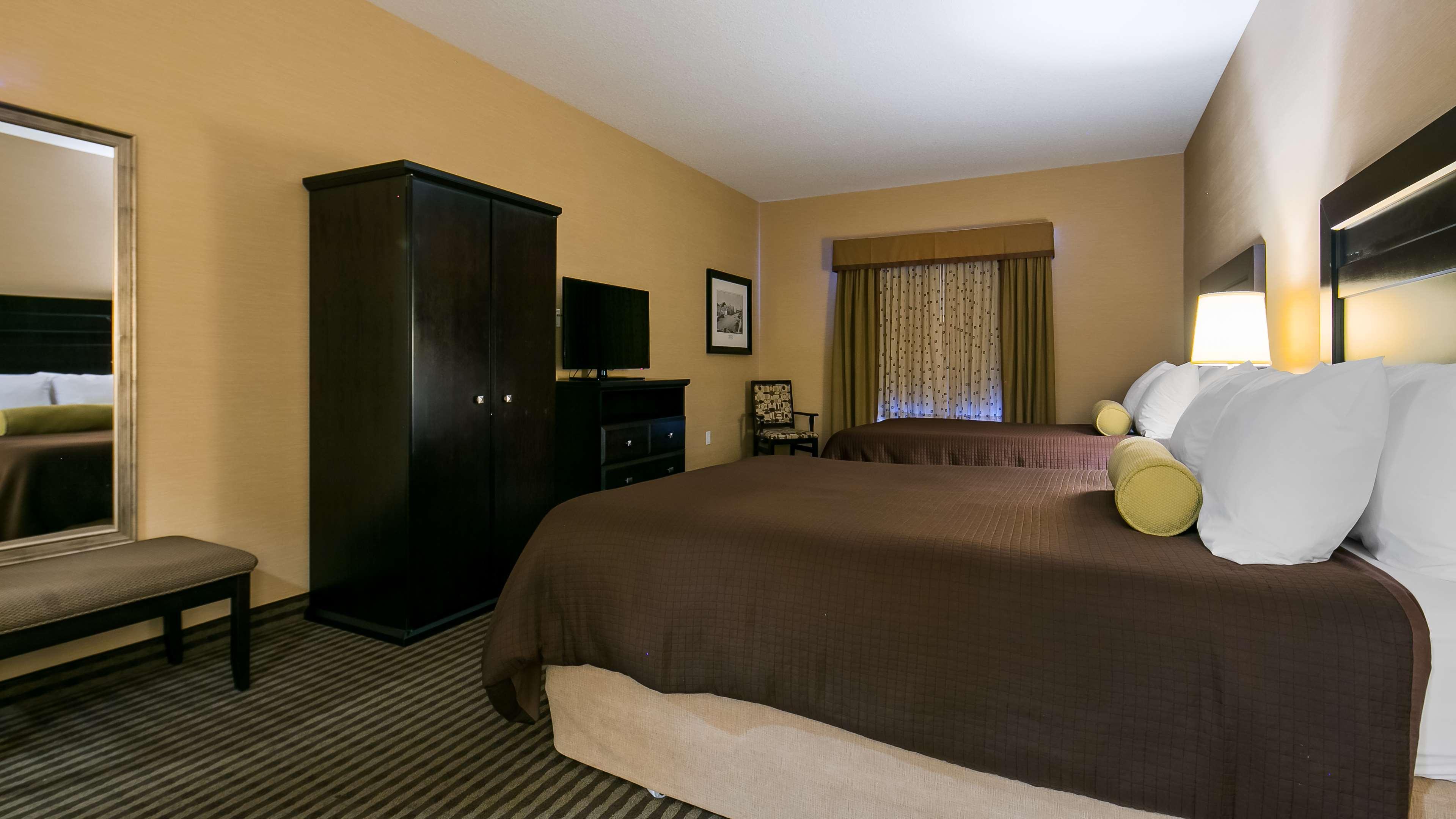Best Western Sunrise Inn & Suites Stony Plain Bagian luar foto