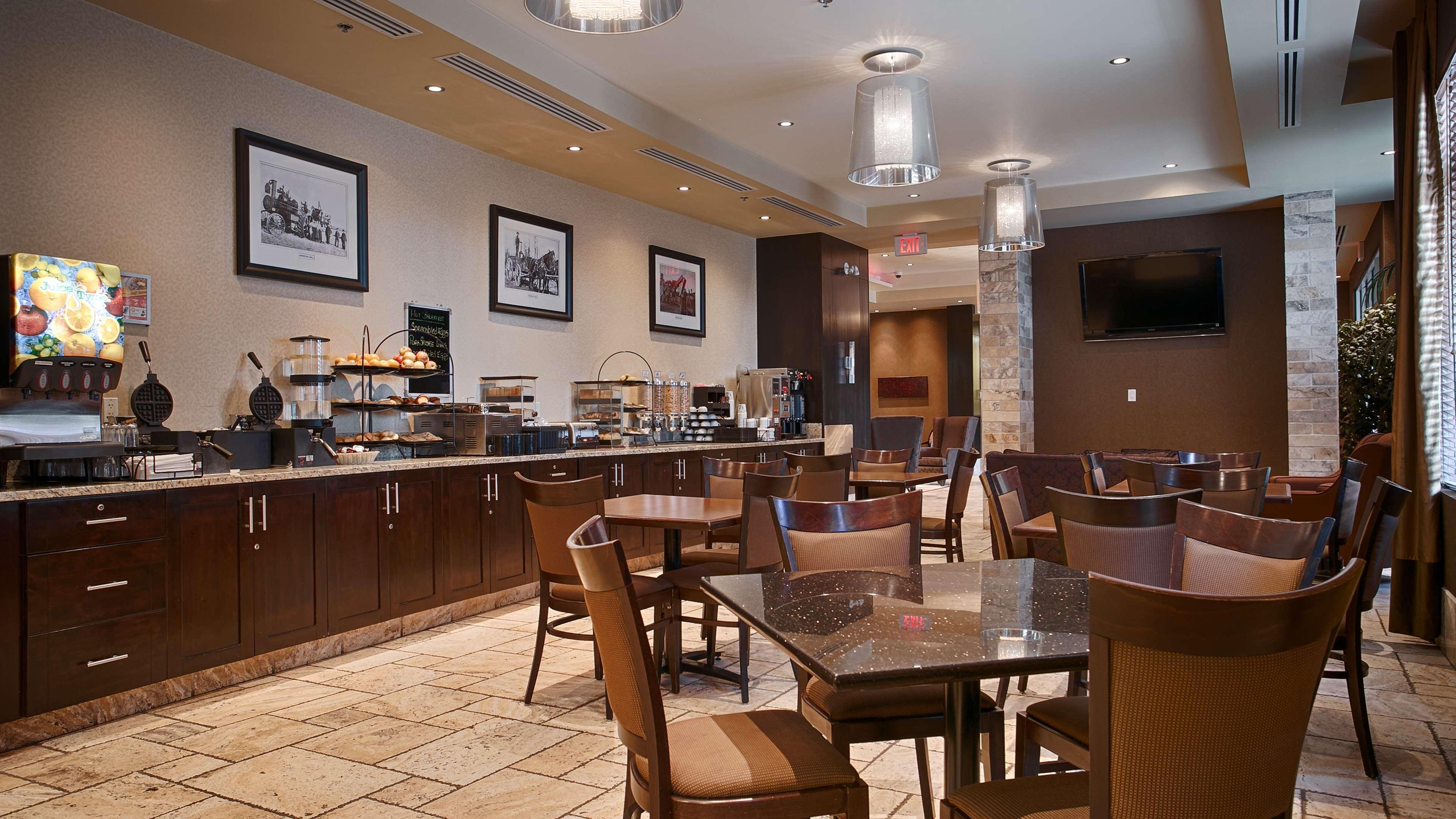 Best Western Sunrise Inn & Suites Stony Plain Bagian luar foto