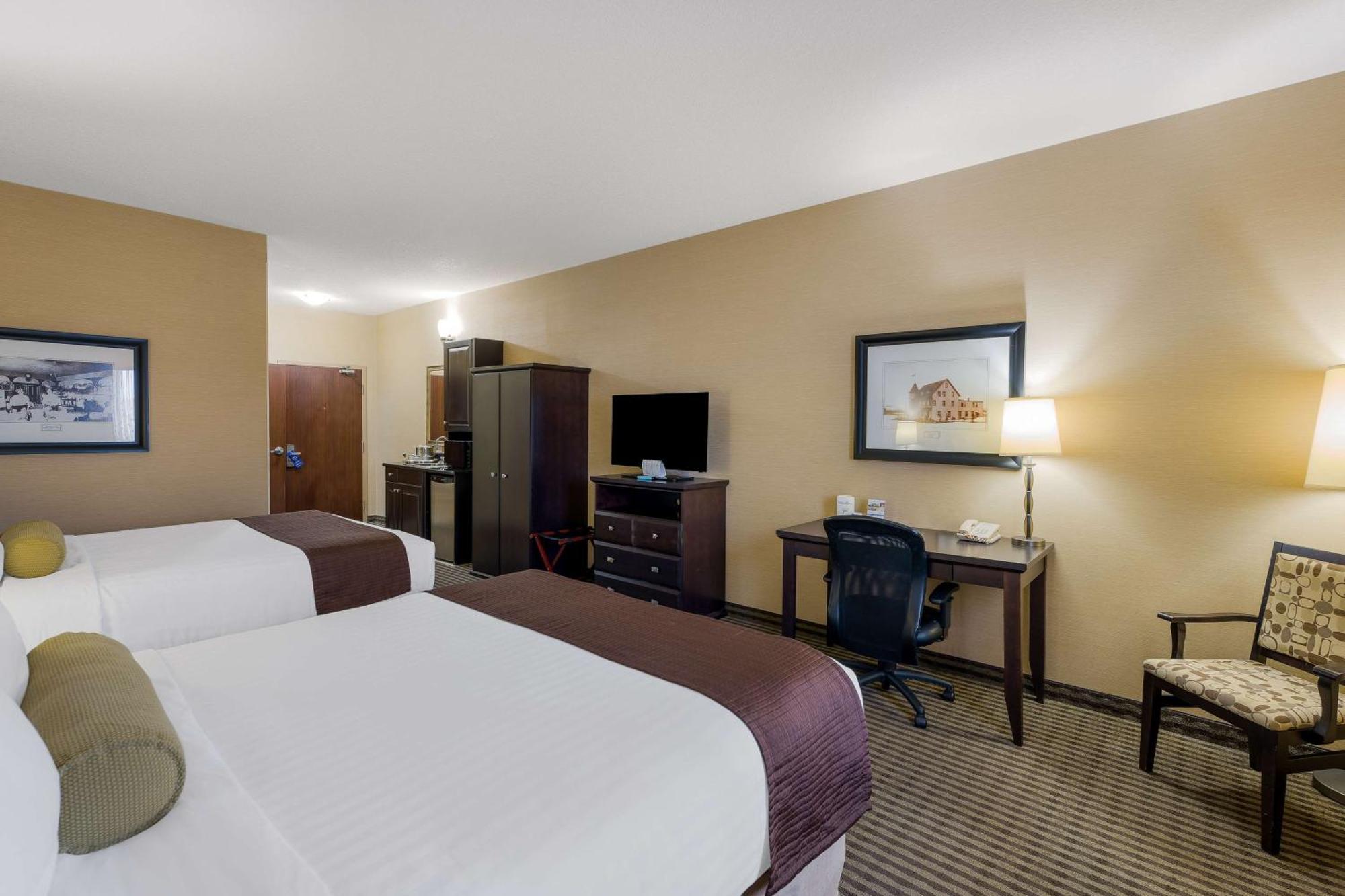 Best Western Sunrise Inn & Suites Stony Plain Bagian luar foto